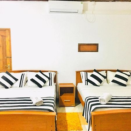 Aura City Hostel Анурадхапура Экстерьер фото